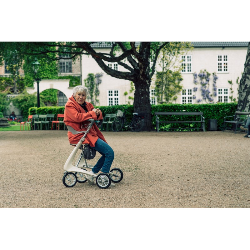 Rollator CARBON ULTRALIGHT